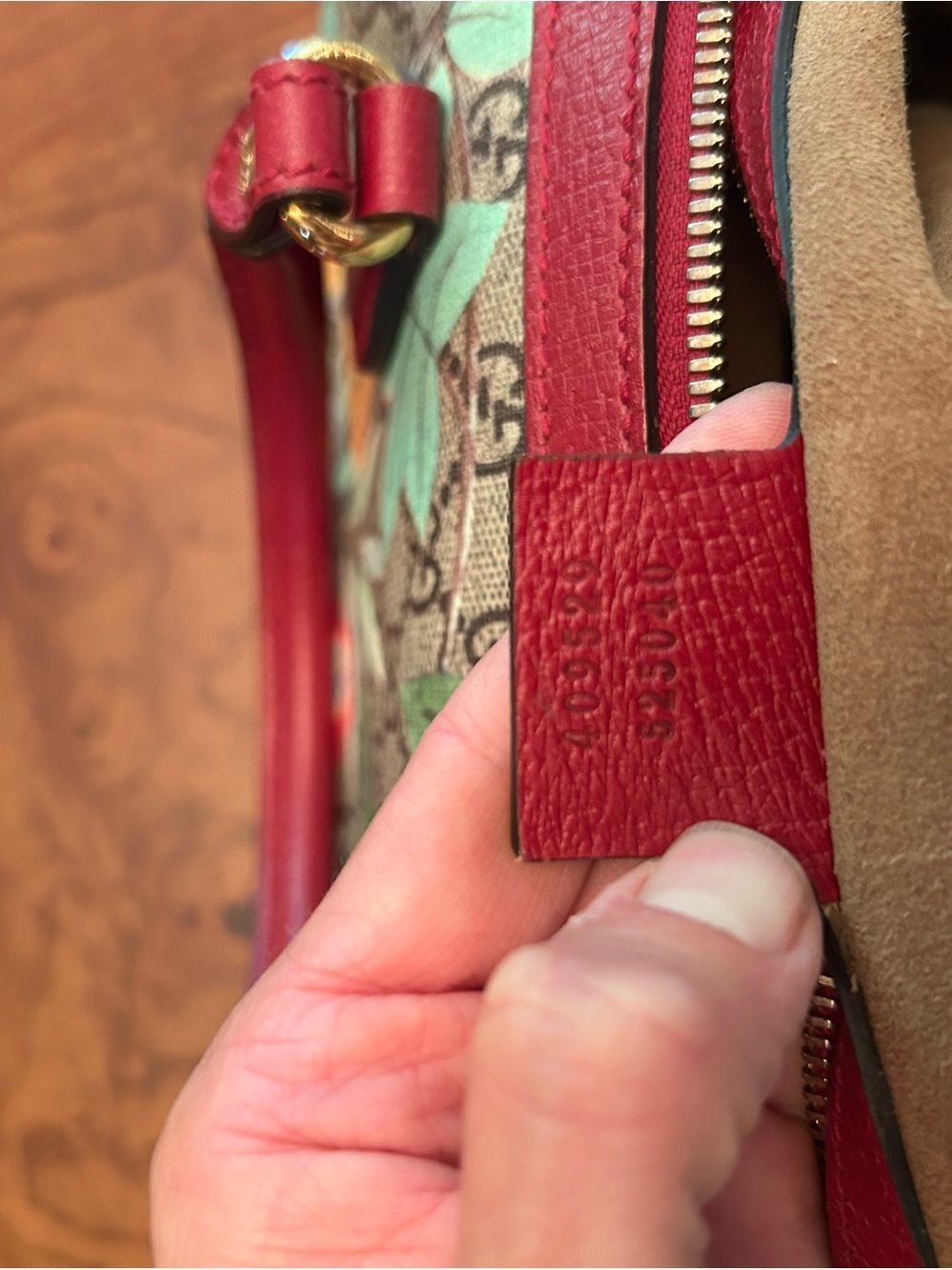 Gucci Floral GG Supreme Boston Bag with Red Trim - Picture 7 of 9